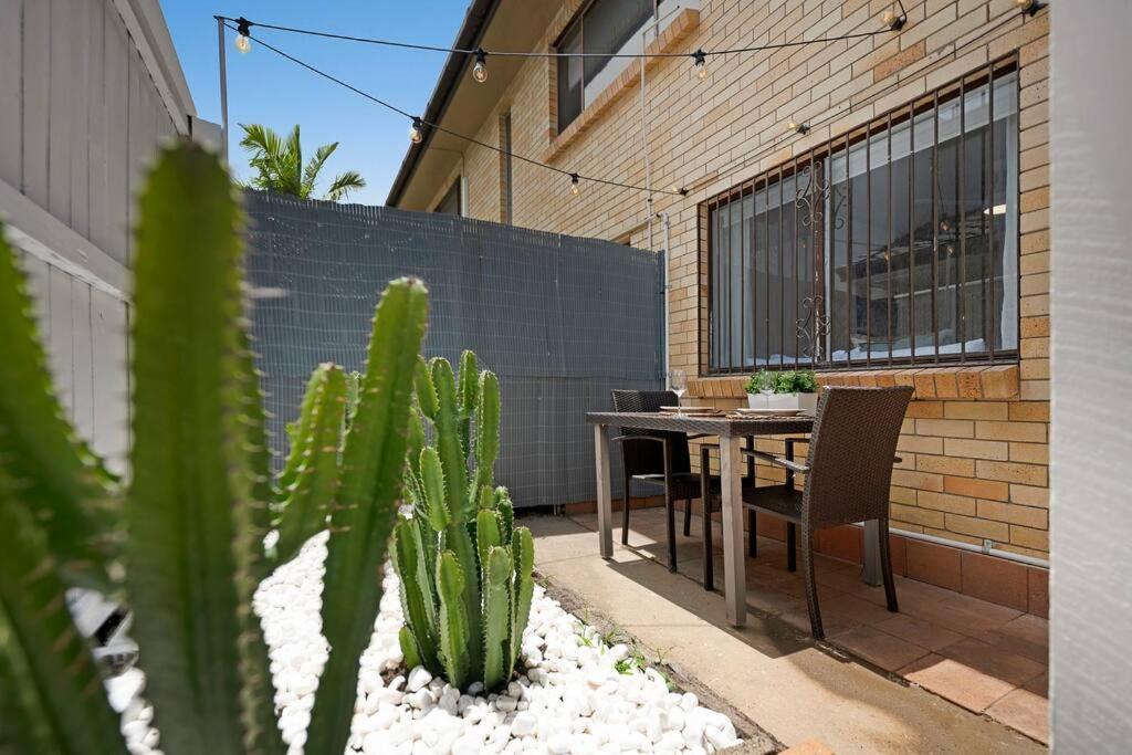 Apartment Palma - Couples Shack! Gold Coast