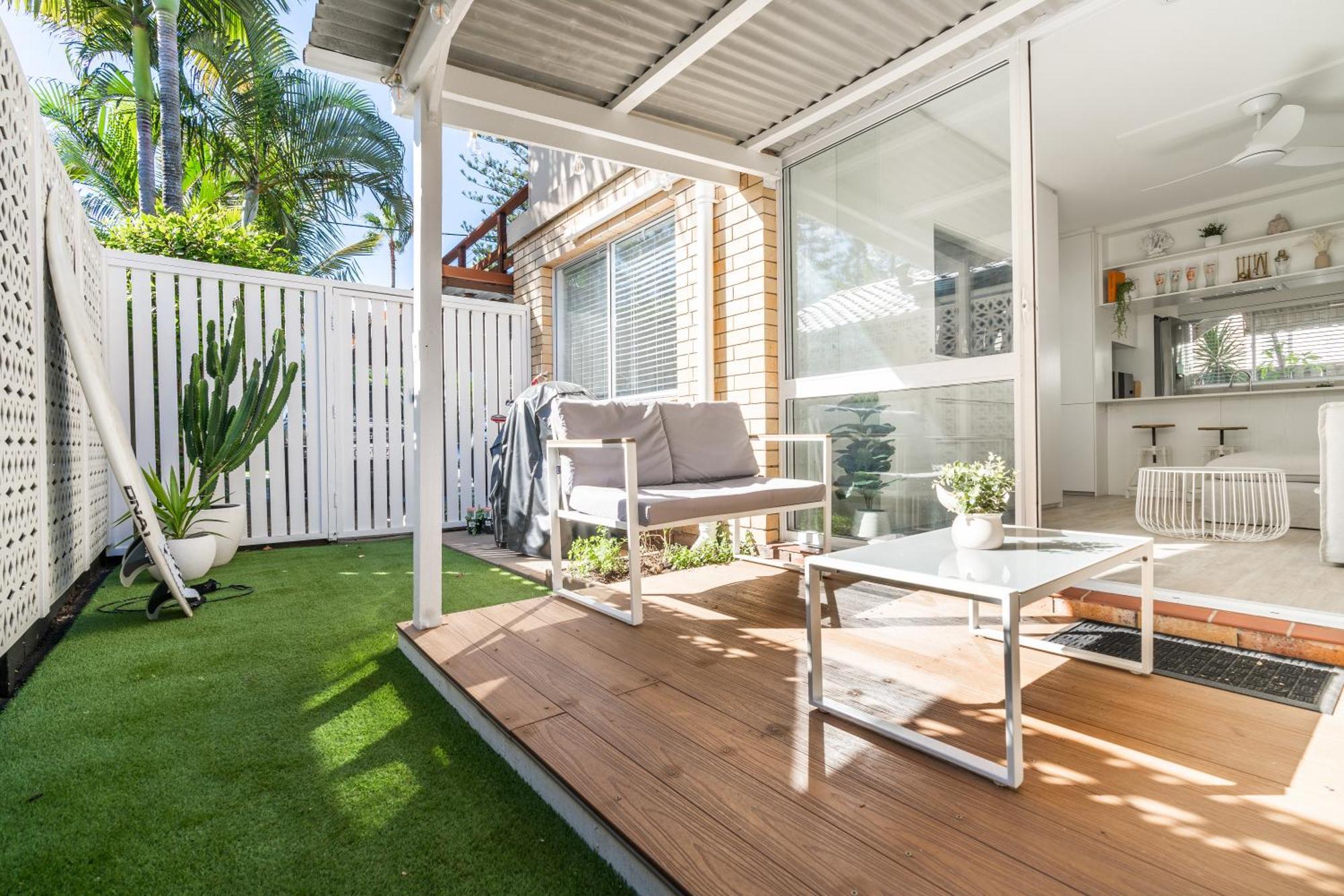 Palma - Couples Shack! * Gold Coast