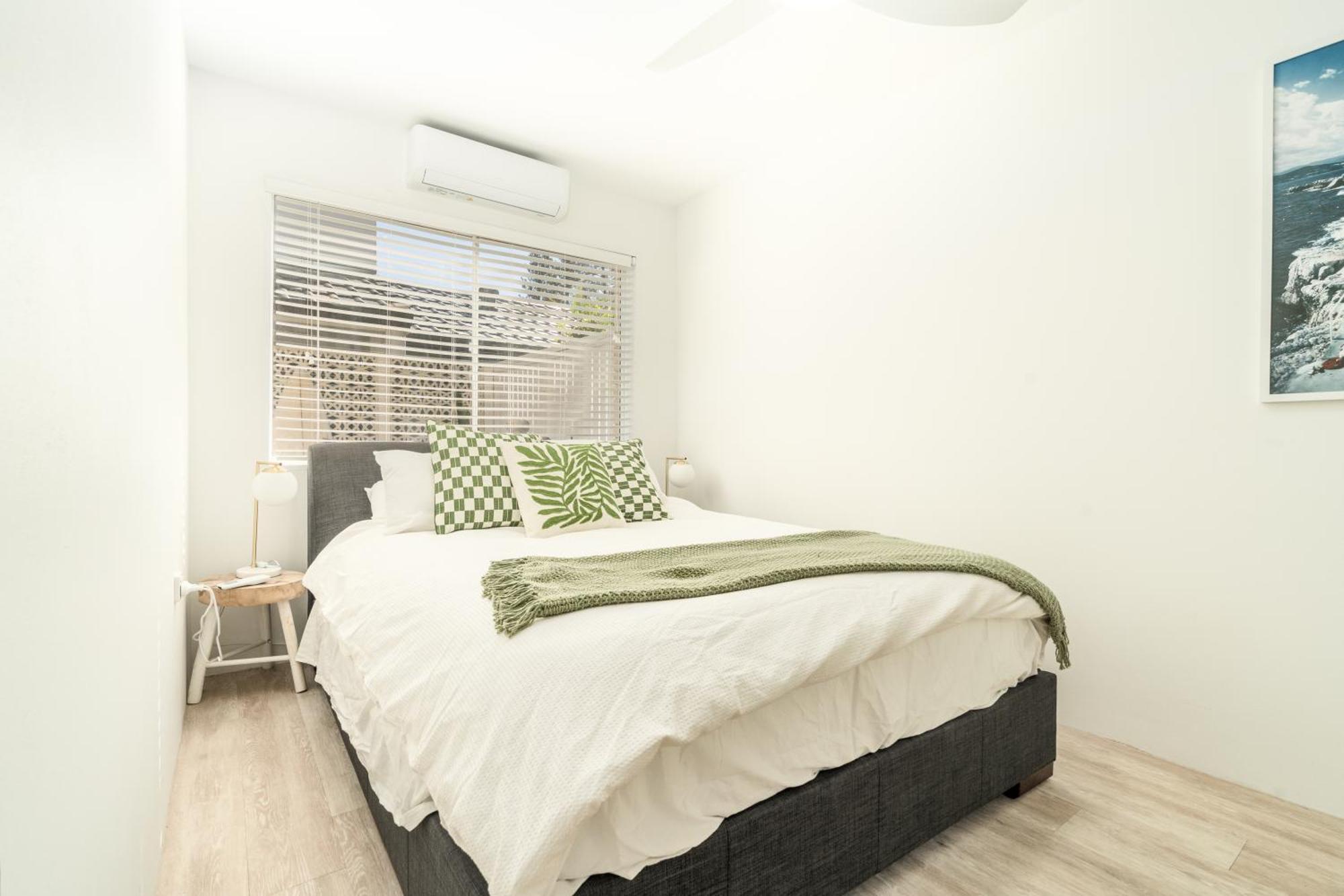 Palma - Couples Shack! Gold Coast